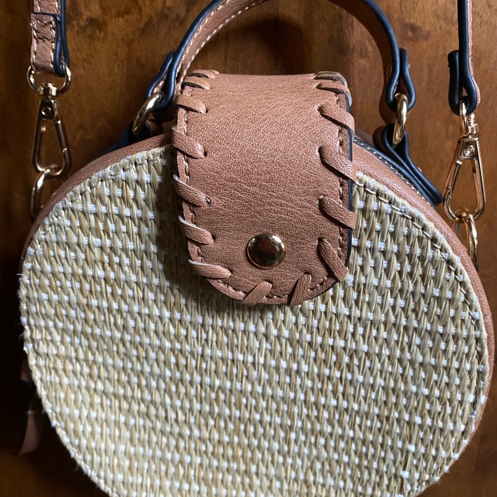 Round purse - Picture 2 of 5